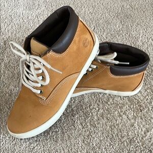 Timberland Ladies Tan Leather Sneakers